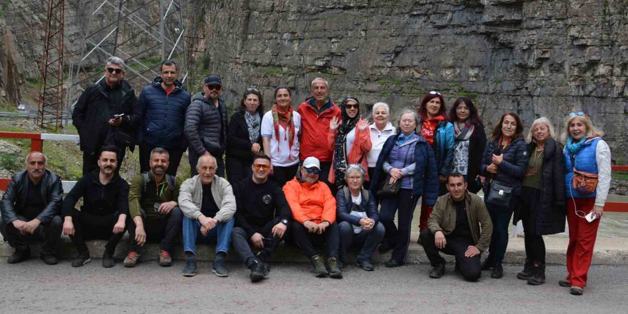 Yerli Turistler Kato Dağı’nda