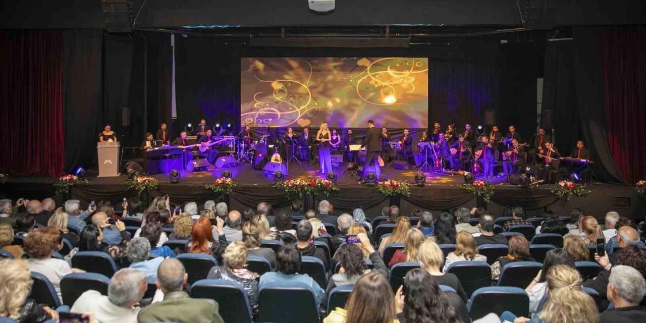 Mersin’de ’gönülden Gönüle’ Konseri Yoğun İlgi Gördü