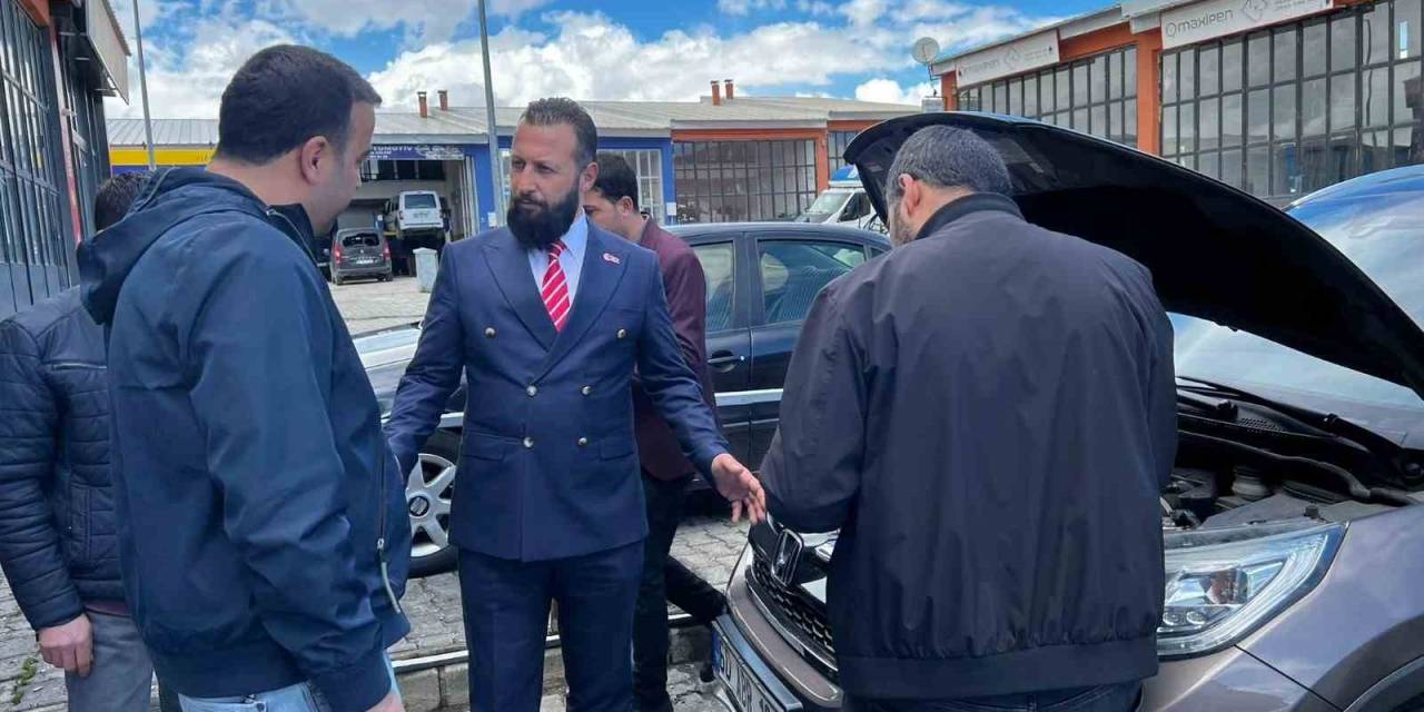 Çat, Hınıs Sanayi Sitesinde İşçilerle Bir Araya Geldi