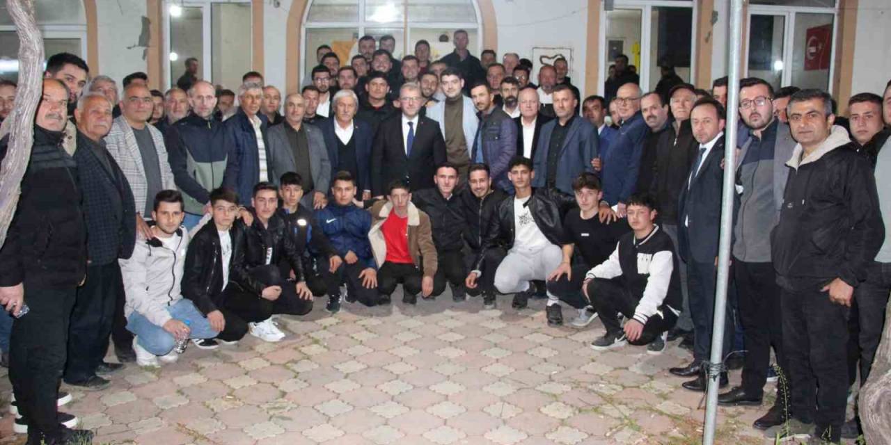 Başkan Şahin, Köy Ziyaretleri Çerçevesinde Vatandaşlar İle Buluştu