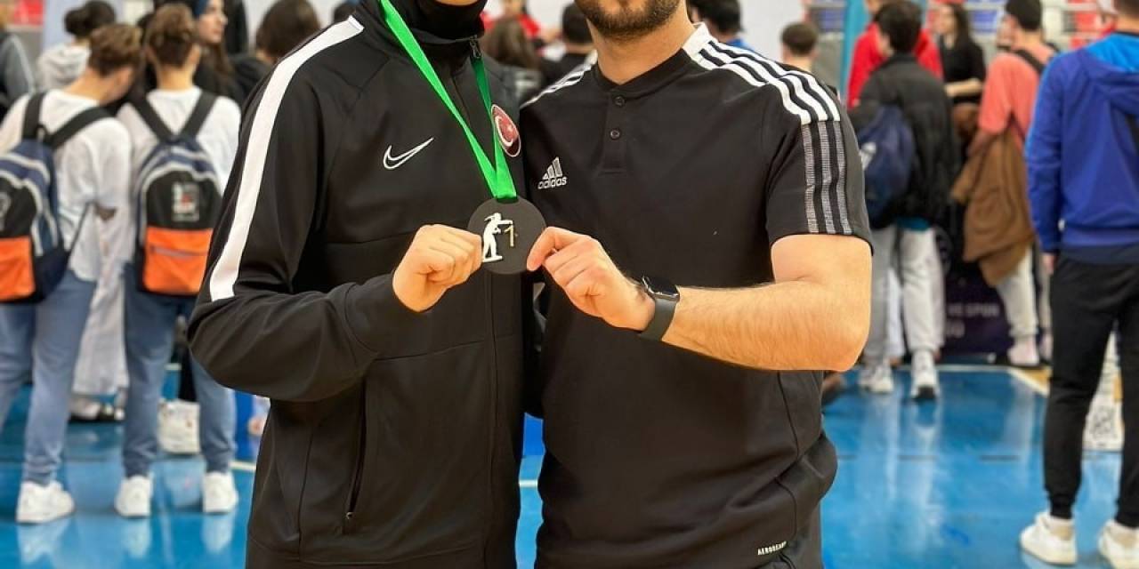 Aydınlı Elifnaz, Dünya Şampiyonluğuna Bir Adım Daha Yaklaştı