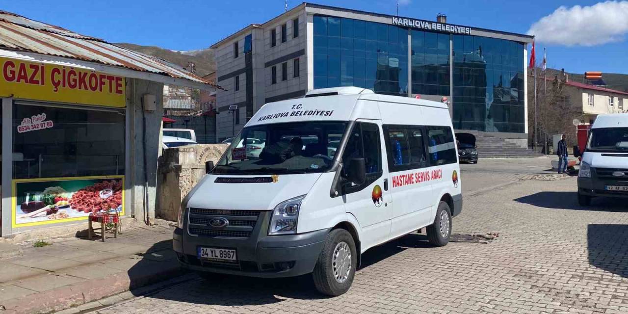 Karlıova Belediyesinden Hastaneye Ücretsiz Ulaşım