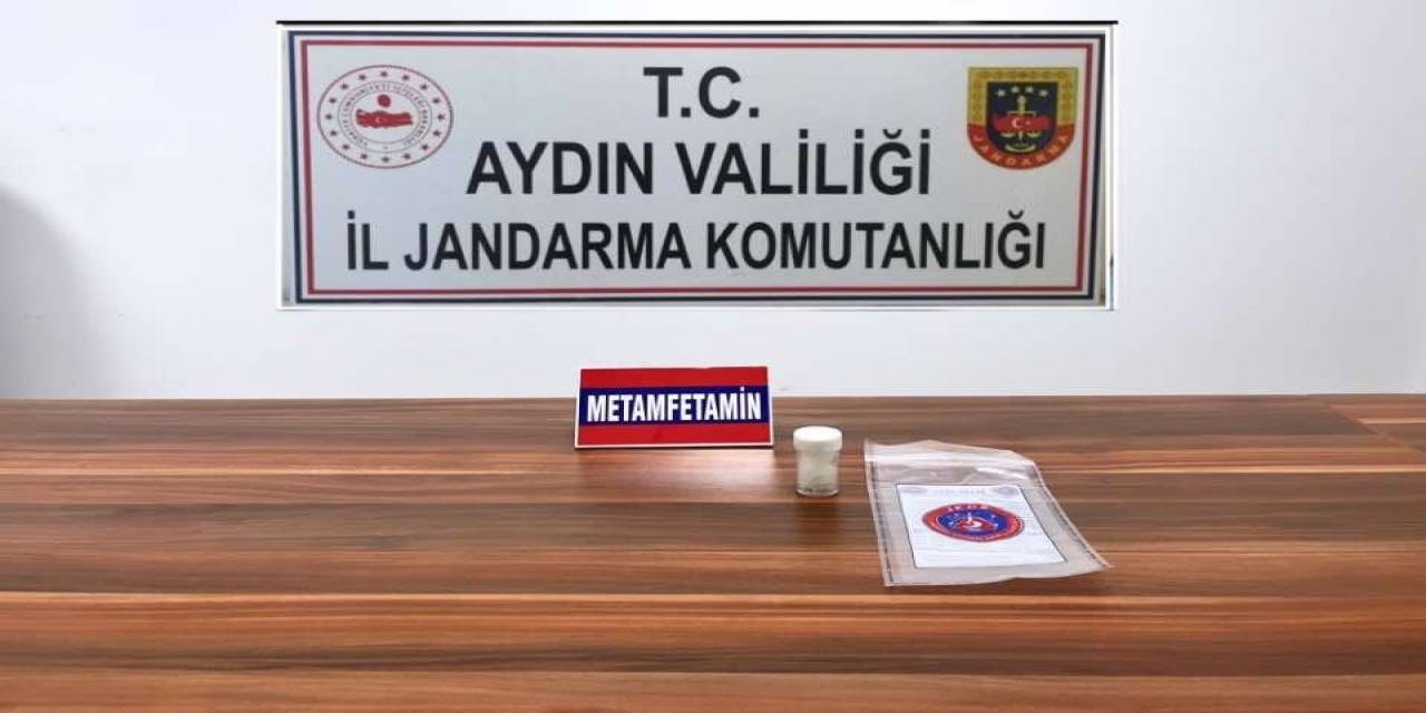 Şüpheli Şahısların Üzerinden Uyuşturucu Madde Ele Geçirildi