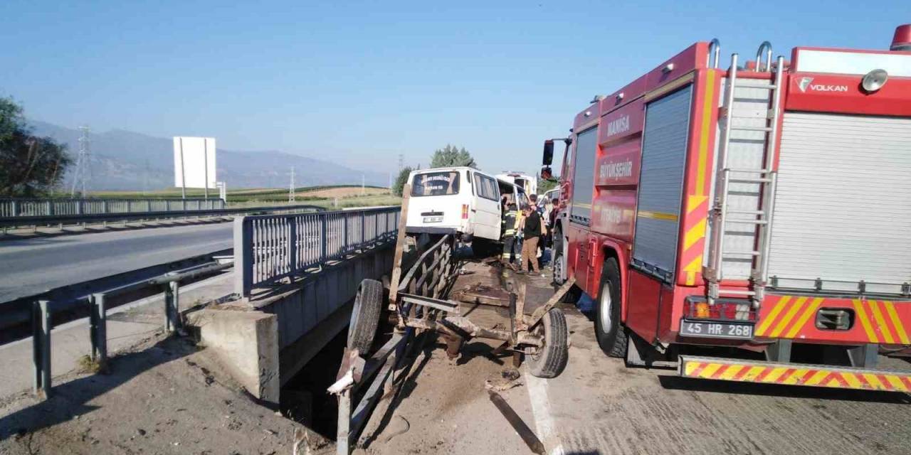 Manisa’da Korkutan Kaza: Aynı Aileden 6 Kişi Ölümden Döndü