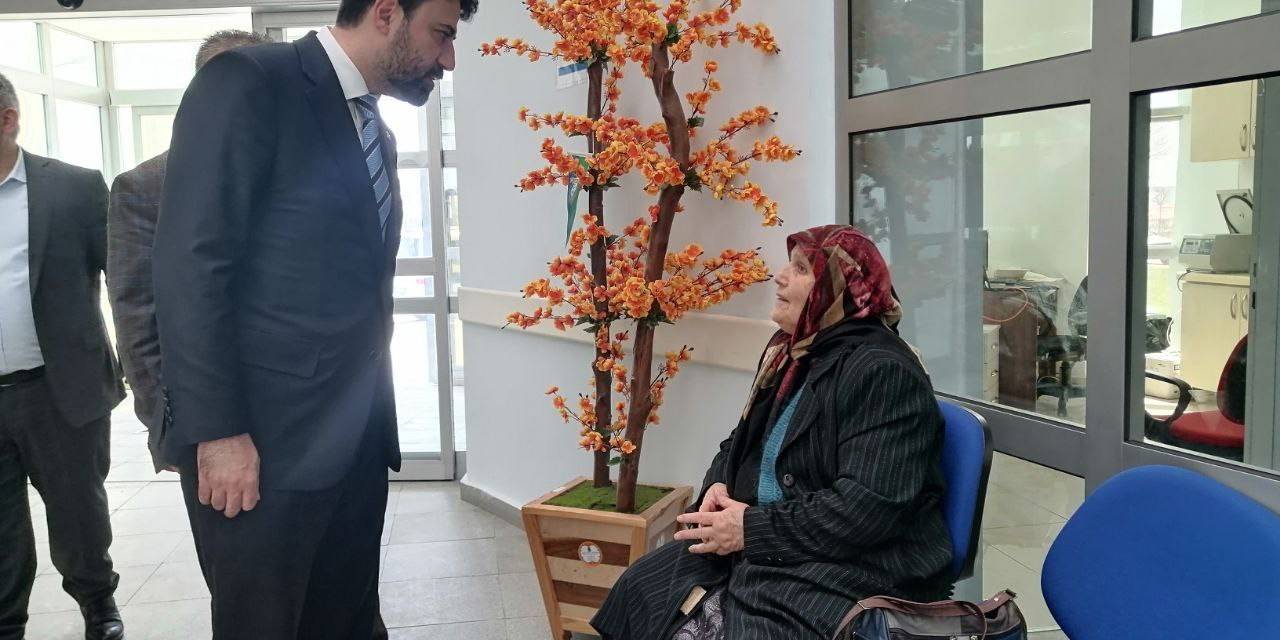 Eflaniler Cem Şahin’i Bağırlarına Bastı