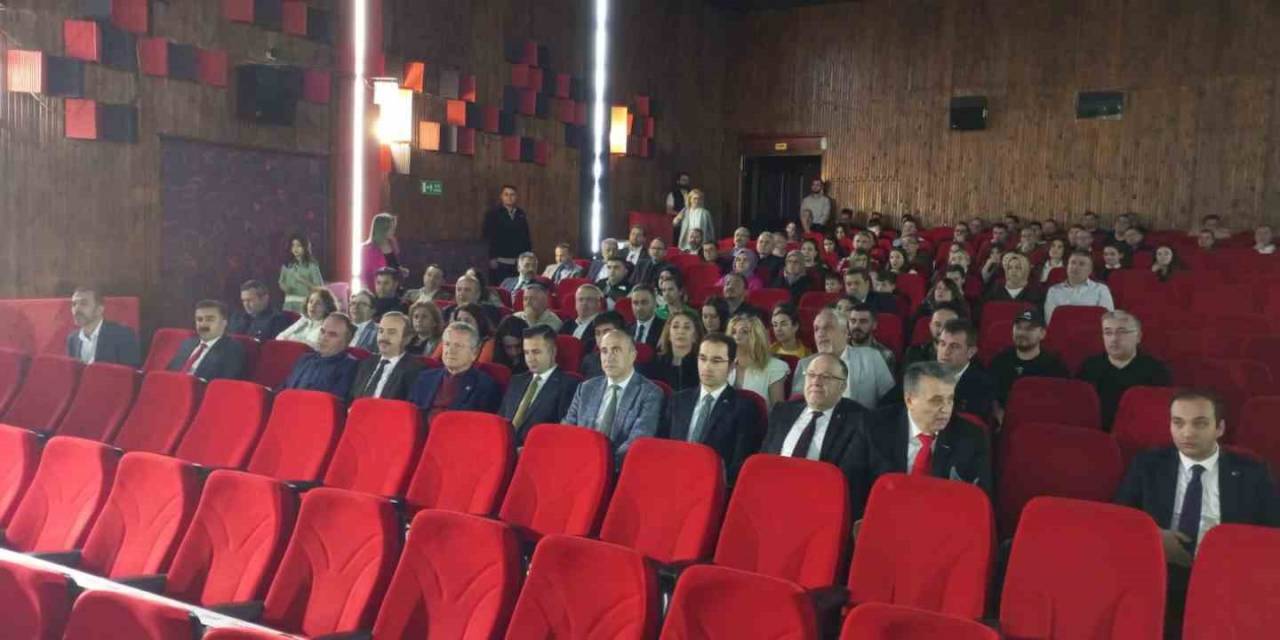 ‘hemşirenin Kızı’ Filminin Galası Çaycuma’da Yapıldı