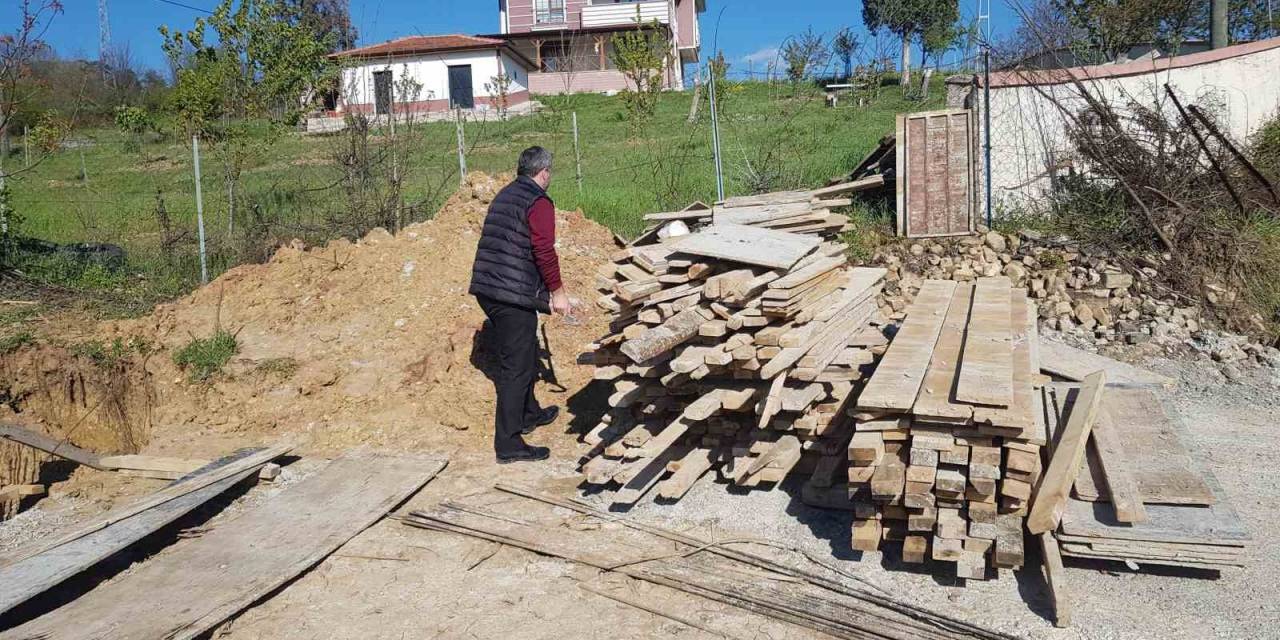 İnşaat Hırsızları Güvenlik Kamerasına Yakalandı