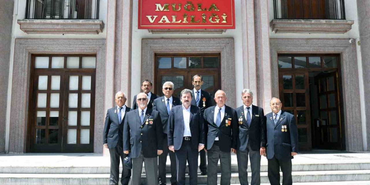 Marmarisli Muharip Gazilerden Vali Tavlı’ya Ziyaret