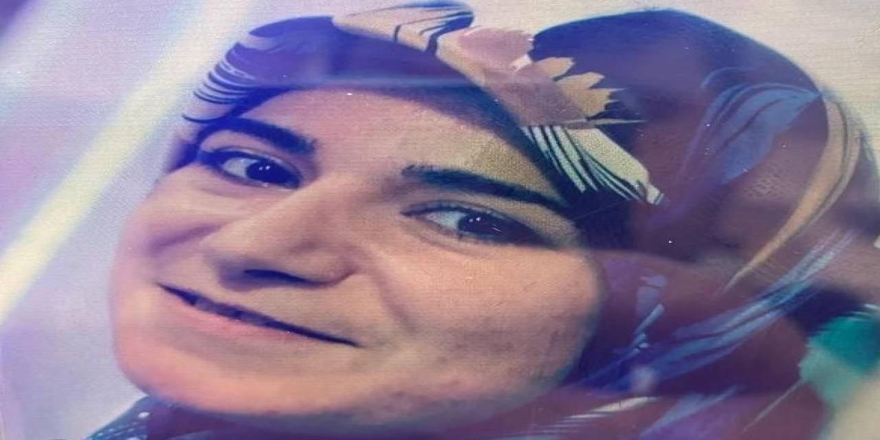 Kocasının Öldürdüğü Kadın Ve Annesi Toprağa Verildi