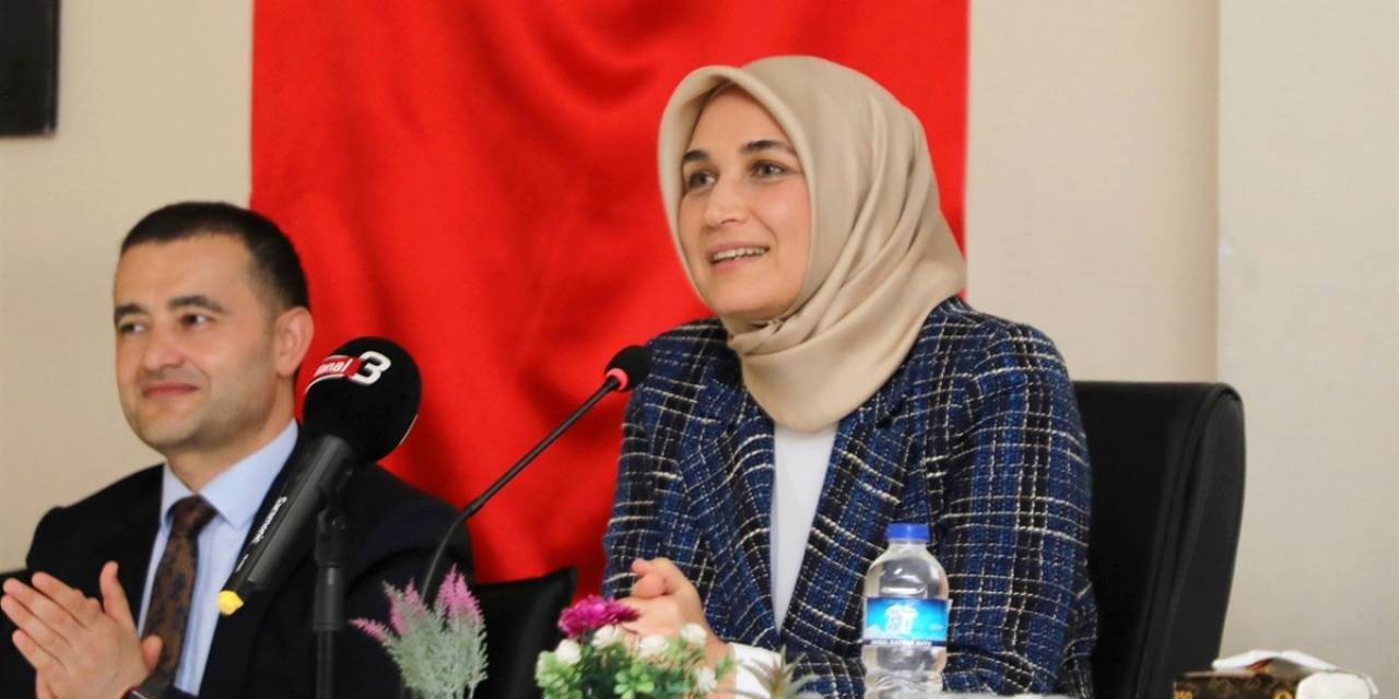 Vali Yiğitbaşı, Üretim Ve Girişimcilikte Başarılı Olan Kadınlarla Bir Araya Geldi