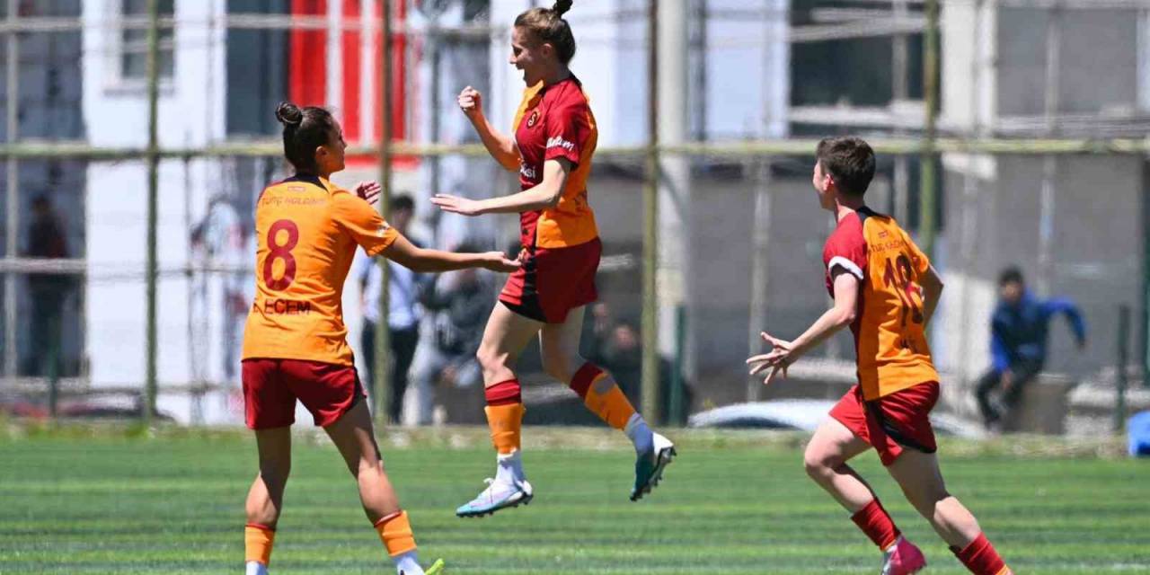 Turkcell Kadın Futbol Süper Ligi: Amed Sportif Faaliyetler: 1 - Galatasaray: 5