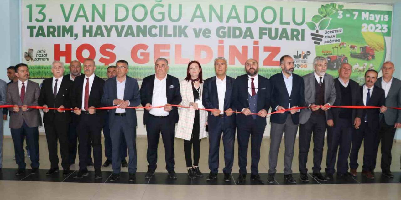13. Van Doğu Anadolu Tarım Hayvancılık Ve Gıda Fuarı Kapılarını Ziyaretçilere Açtı