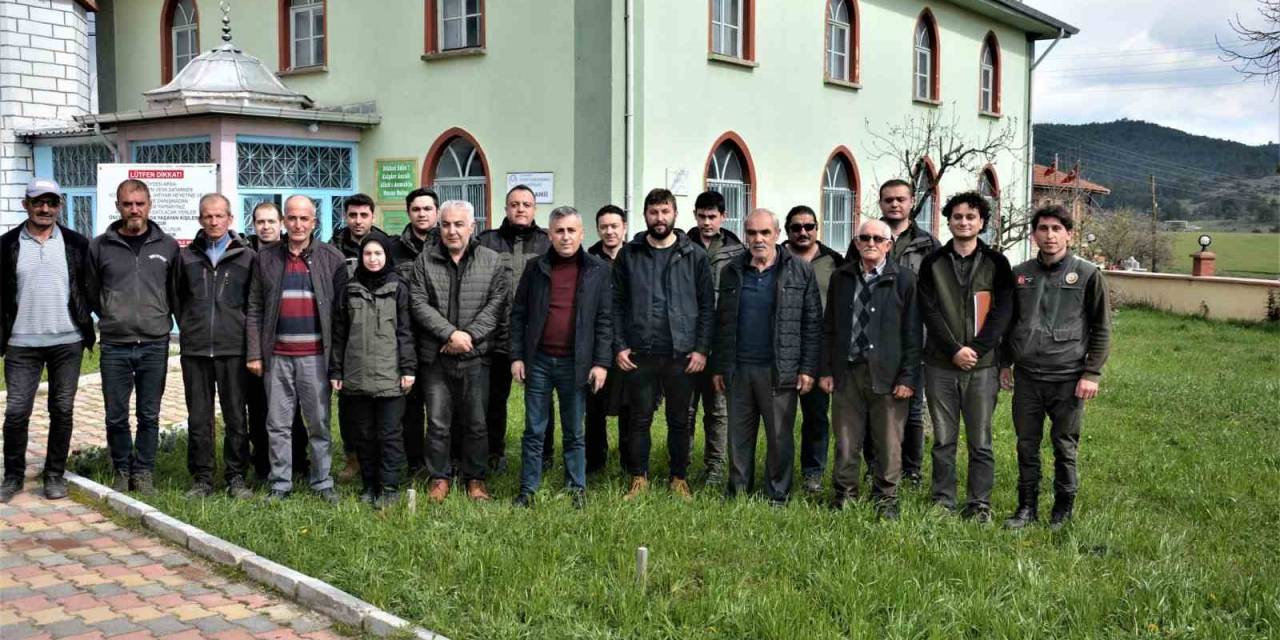 Müdür Dingil, Simav’da Kooperatif Başkanları Ve Muhtarların Taleplerini Dinledi