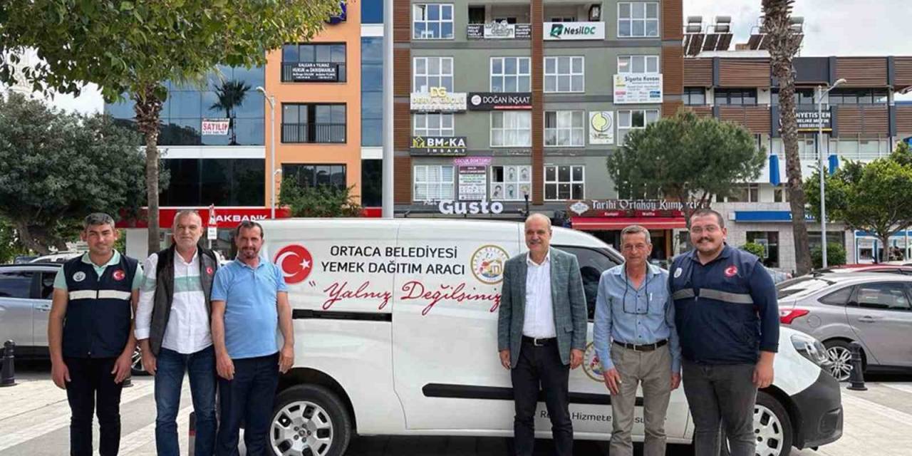 Ortaca’da Engelli Ve Yaşlılara Ücretsiz Yemek Dağıtımı