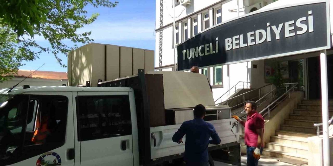 Tunceli Belediyesi Hizmet Binası Depreme Dayanıksız Çıkınca Boşaltıldı