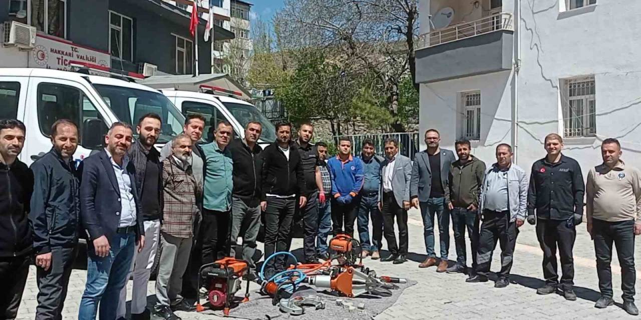 Afad Personelinden Deprem Eğitimi