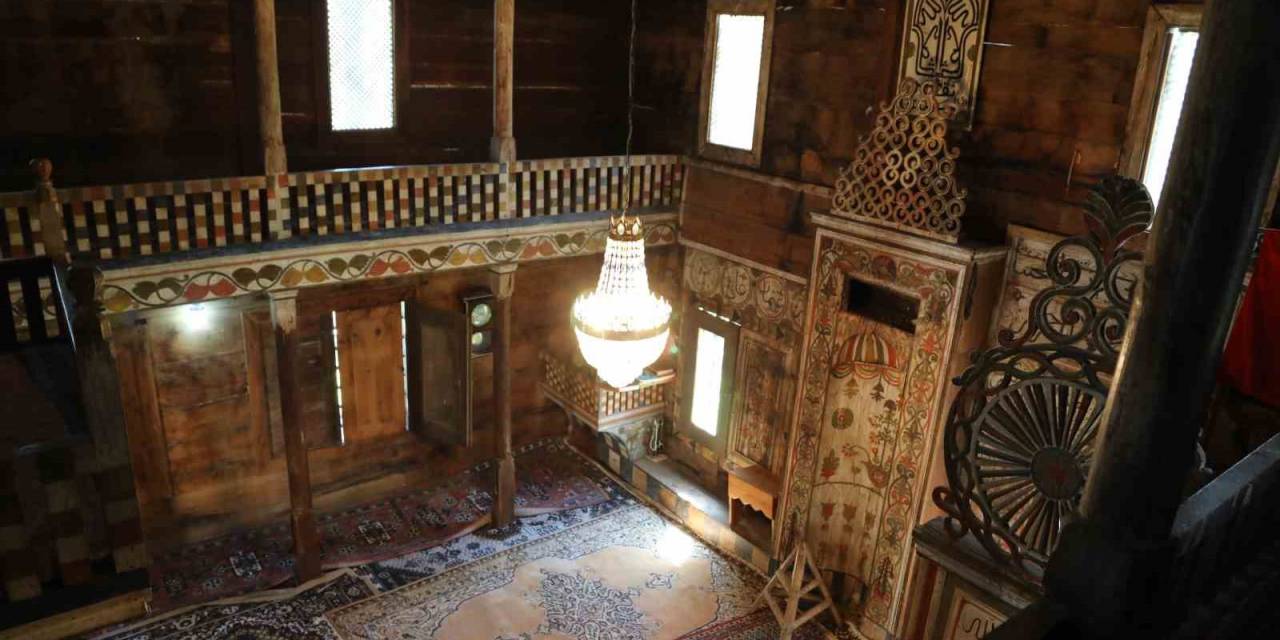 500 Yıllık Çivisiz Cami İlgi Bekliyor