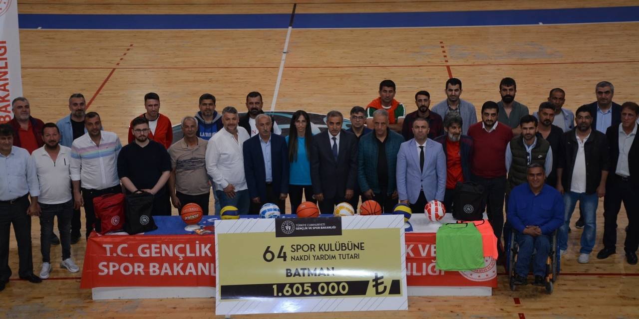 Batman’da 64 Spor Kulübüne 1 Milyon 605 Bin Tl Destek