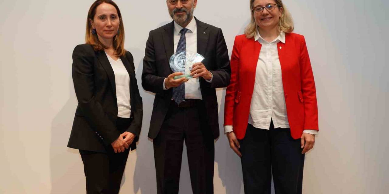 Petrol Ofisi, İstanbul Karbon Zirvesi’nde ‘düşük Karbon Kahramanı’ Seçildi