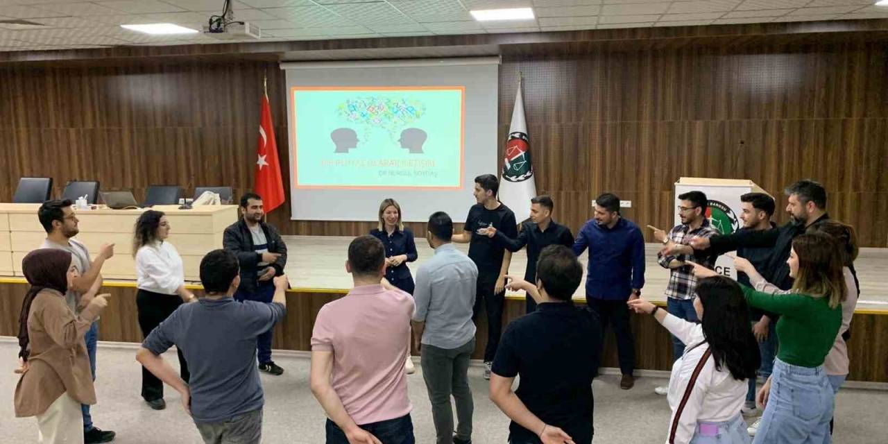 Etkili İletişim Ve Beden Dili Semineri