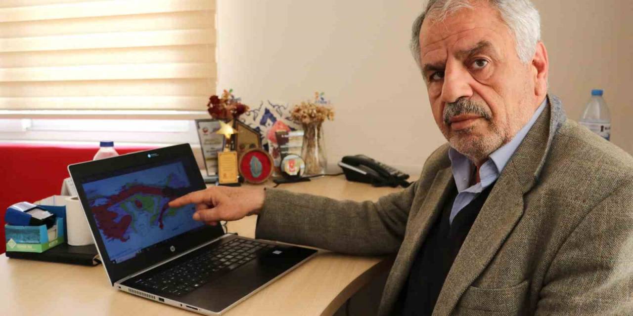 Uzmanı Açıkladı: "4,5 Altındaki Depremler Olağan"