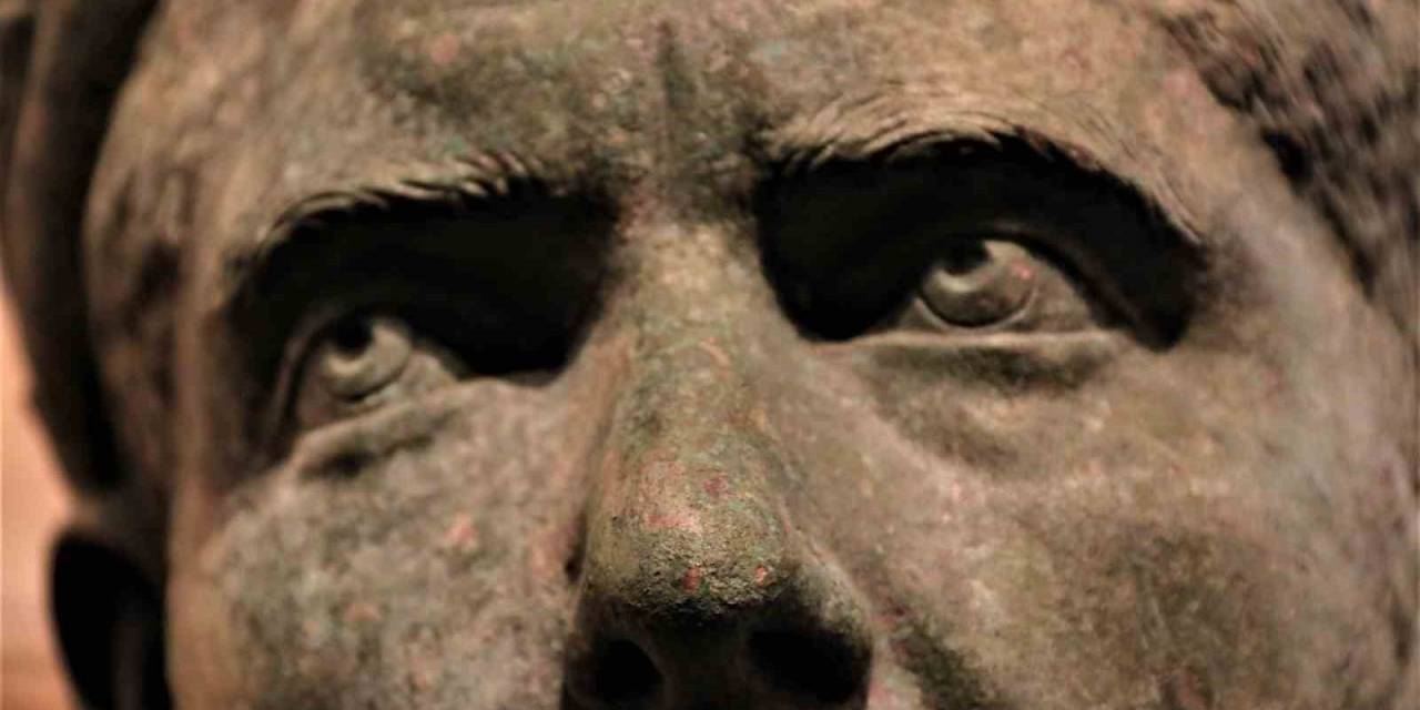 Amerika’dan Getirilen Tarihi Eserler İsrailli Çiftin Kaçak Koleksiyonundan Çıktı