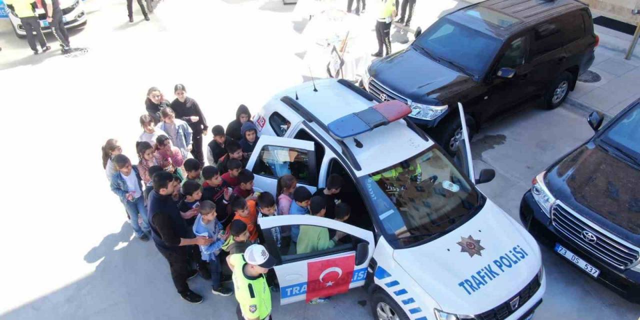 Şırnak’ta ’trafik Güvenliği Haftası’ Etkinlikleri Gerçekleştirildi