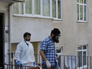 Evinde Ölen Yaşlı Kadının Cesedi 10 Gün Sonra Bulundu