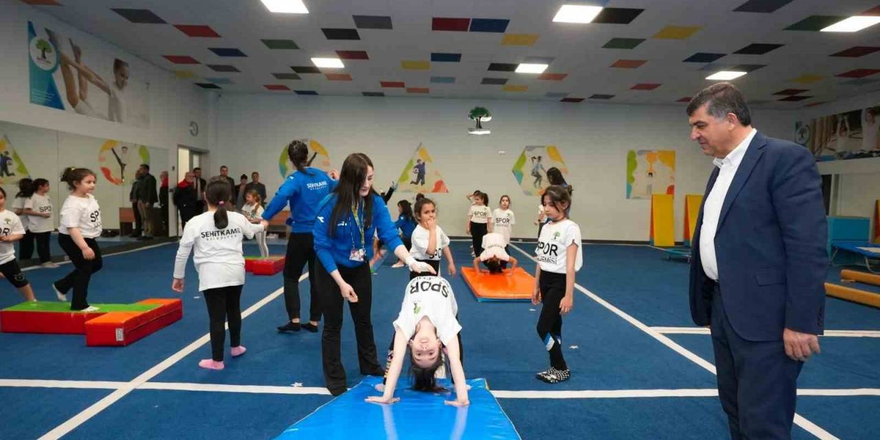 Fadıloğlu Yaşam Boyu Spor Faaliyetlerine Katıldı