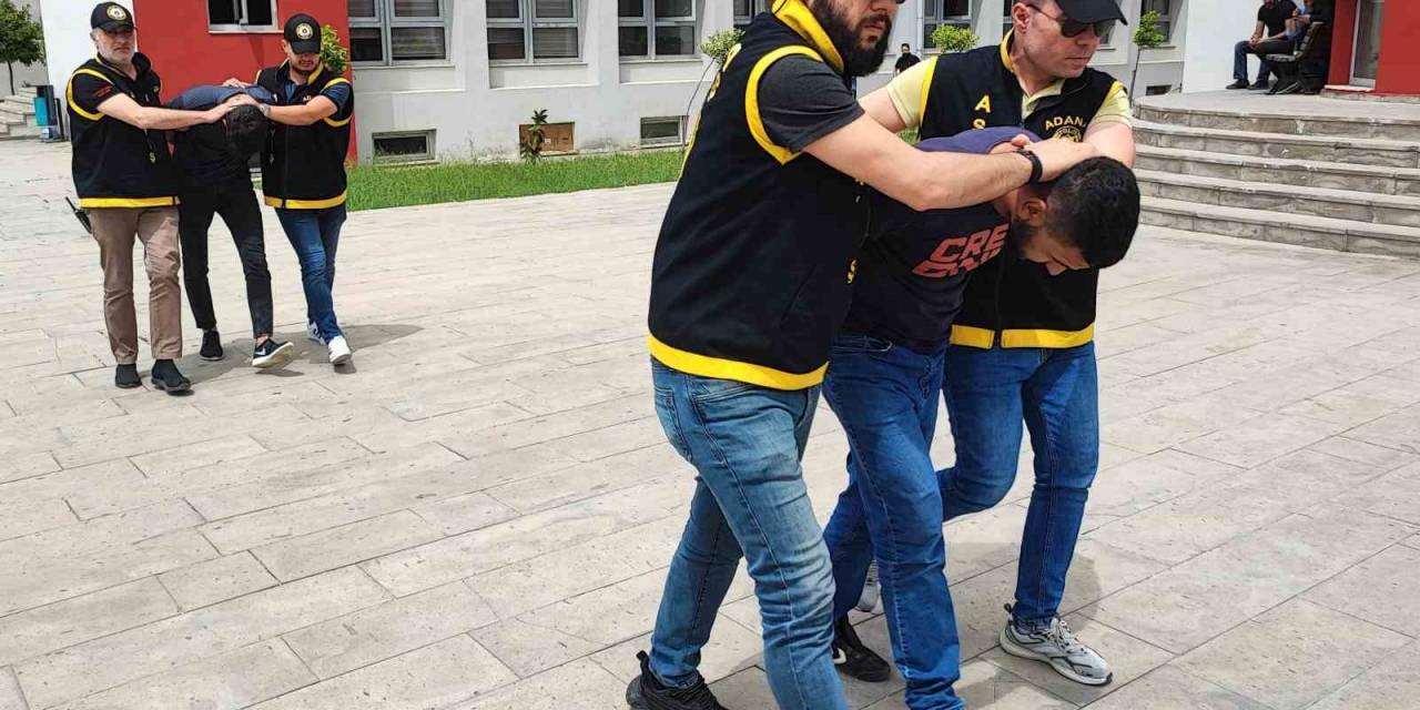Ak Parti Sözcüsü Çelik’in Seçim Bürosuna Sığınan Şahsı Yaralayan İki Kişi Yakalandı