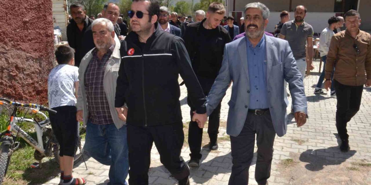 Kahramanmaraş’ta Husumetli Aileler Barıştırıldı