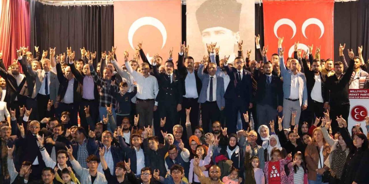 Denizli’de Chp Ve İyi Parti’den İstifa Eden 324 Kişi Mhp’ye Katıldı
