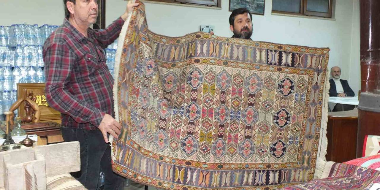 Balıkesir’de Antika Mezadına İlgi Arttı