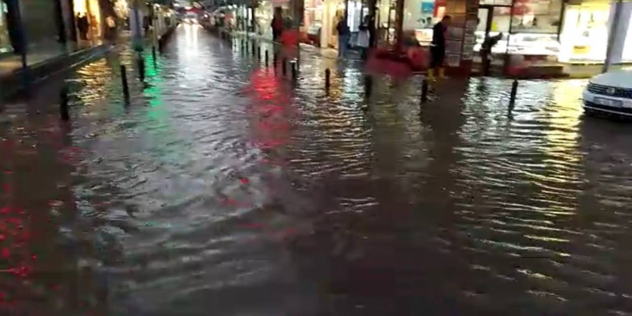 Ankara’da Yağmur Ve Dolu Etkili Oldu