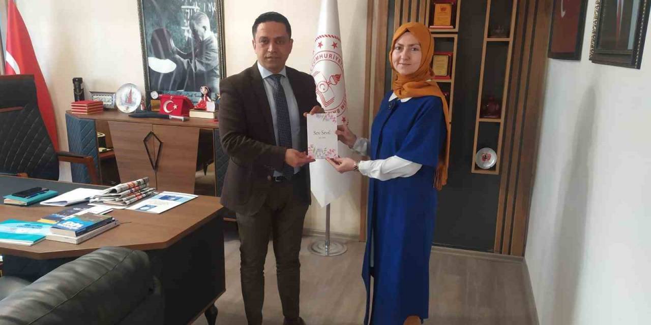 Öğretmen Sevil Dağcı’dan, “sev Sevil” İsimli Kitap