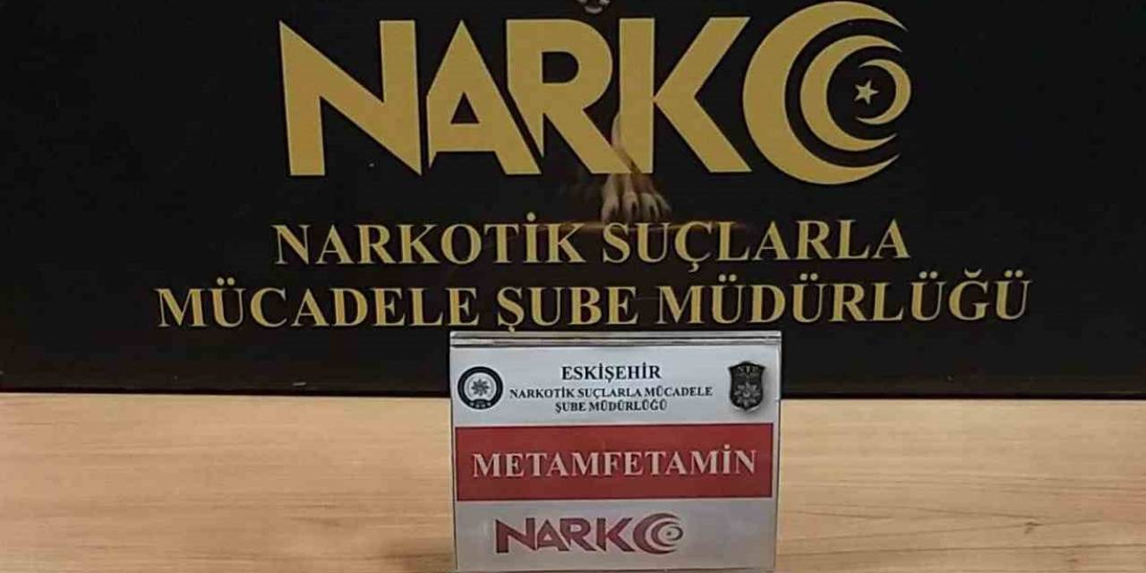 Eskişehir’de Şüpheli Araçta Uyuşturucu Madde Ele Geçirildi