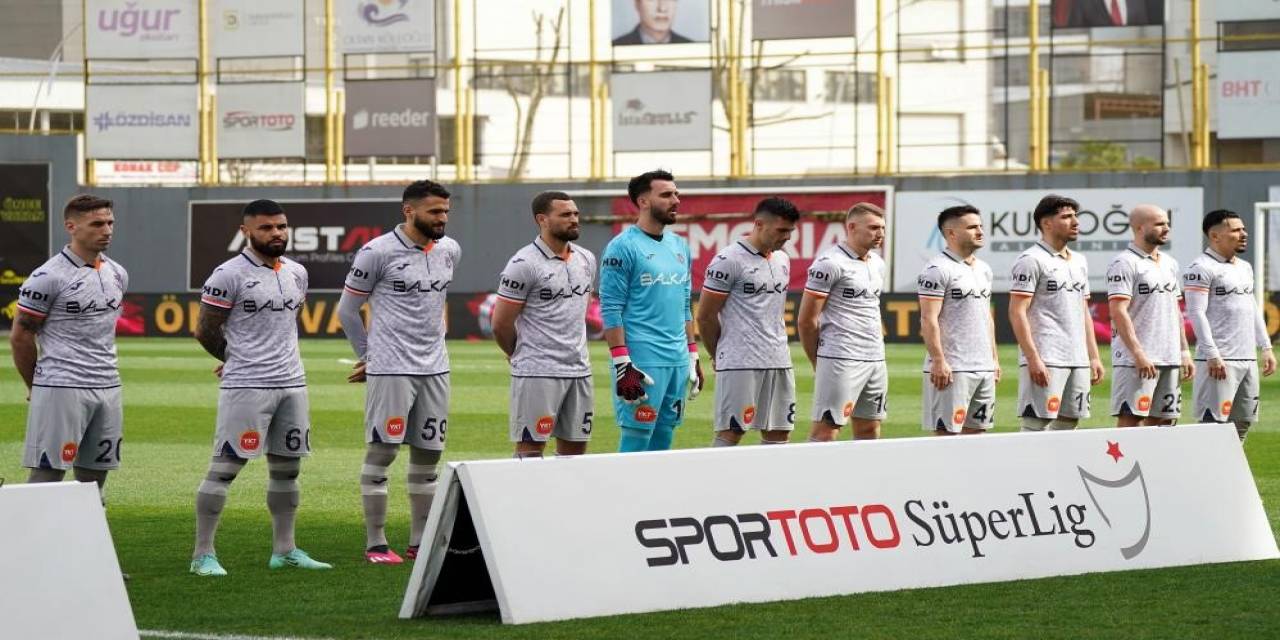 Başakşehir, Galatasaray’a Konuk Olacak