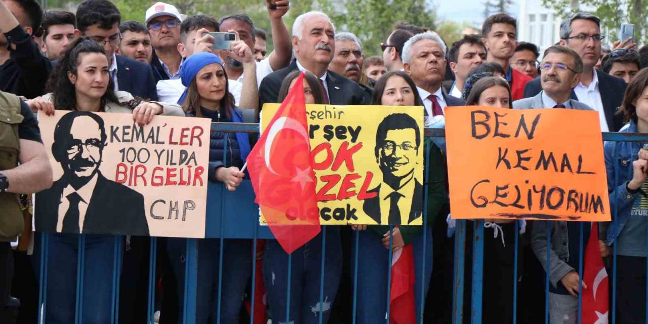 Chp Lideri Kılıçdaroğlu: "yüzüncü Yılda Yüz Bin Öğretmen Ataması Yapacağız"