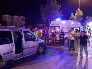 Düzce Akçakoca Karayolunda Kaza; 4 Yaralı