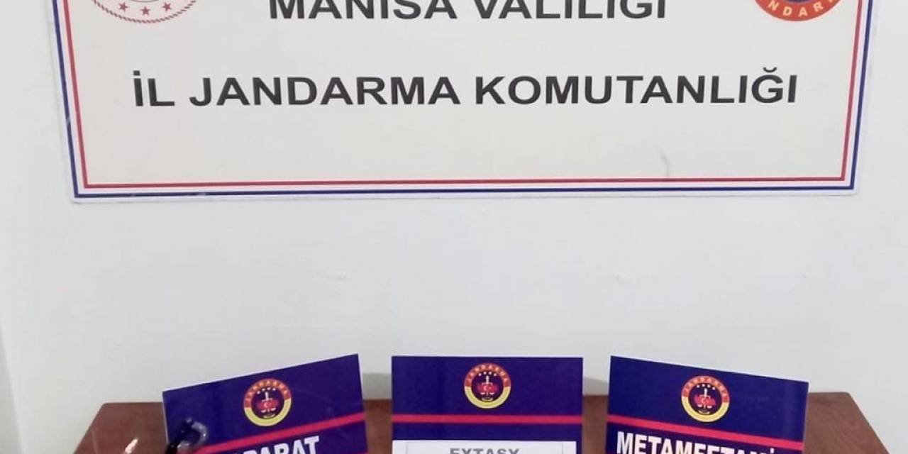 Manisa’da Dört Farklı Adrese Uyuşturucu Operasyonu