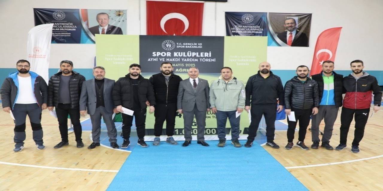 Ağrı’da Amatör Spor Kulüplerine 1 Milyon 80 Bin Tl Destek