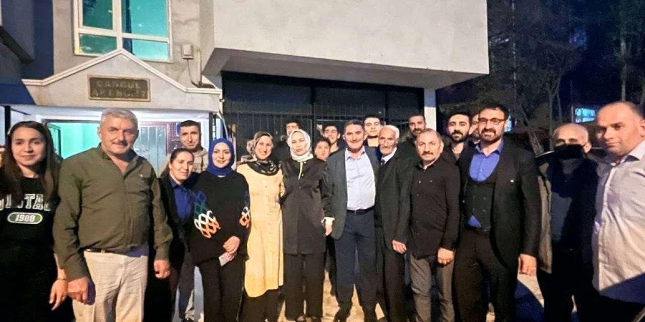 Çelebi: "ülkemizi Son 21 Yılda Doğudan Batıya, Kuzeyden Güneye Yatırımlarla İhya Ettik"