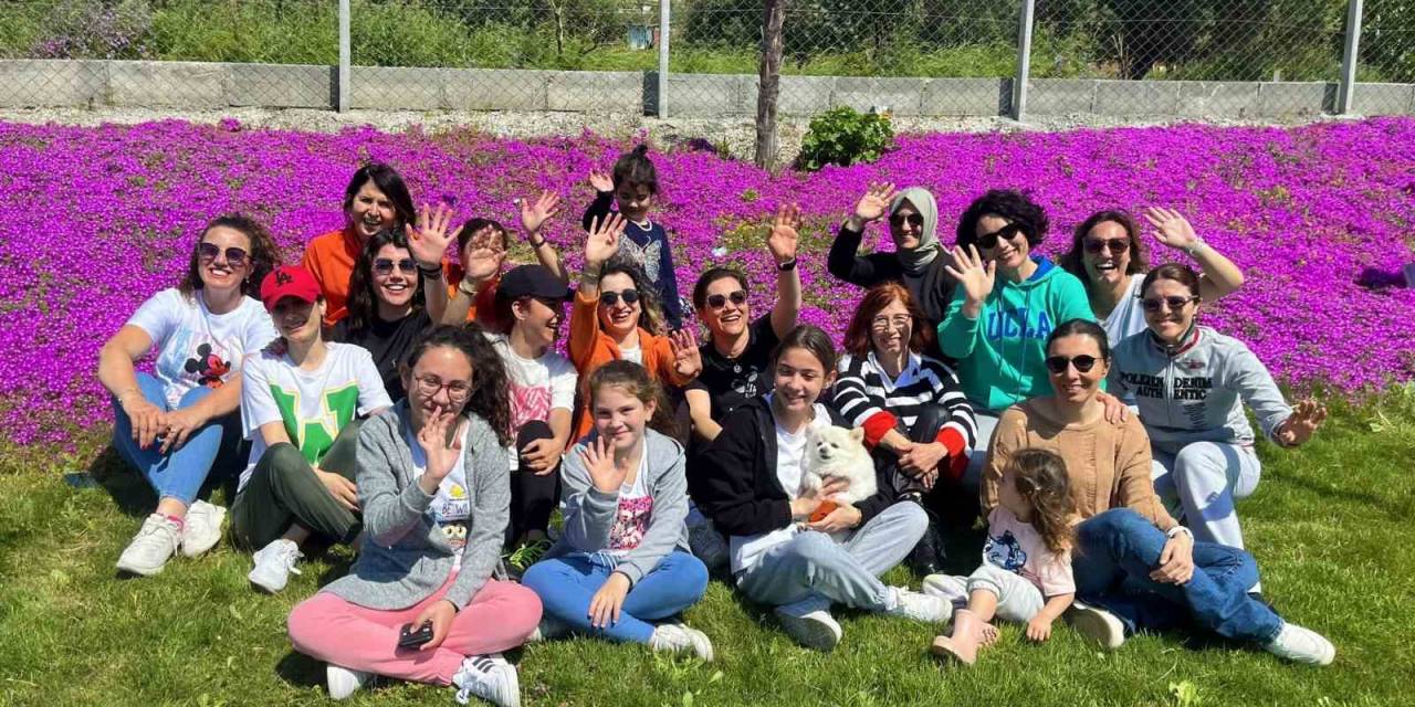Aliağalı Yörükler Güneşli Havanın Tadını Obapark’ta Çıkardı