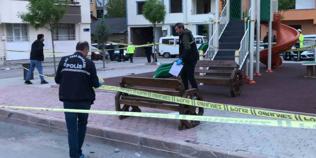 Elazığ’da Çocuk Oyun Parkında Pompalı Tüfekli Saldırı: 3 Yaralı
