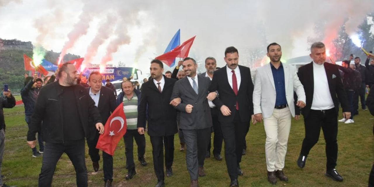 Tıskaoğlu, "bu Sevginin Yazamayacağı Hiçbir Tarih Yok"