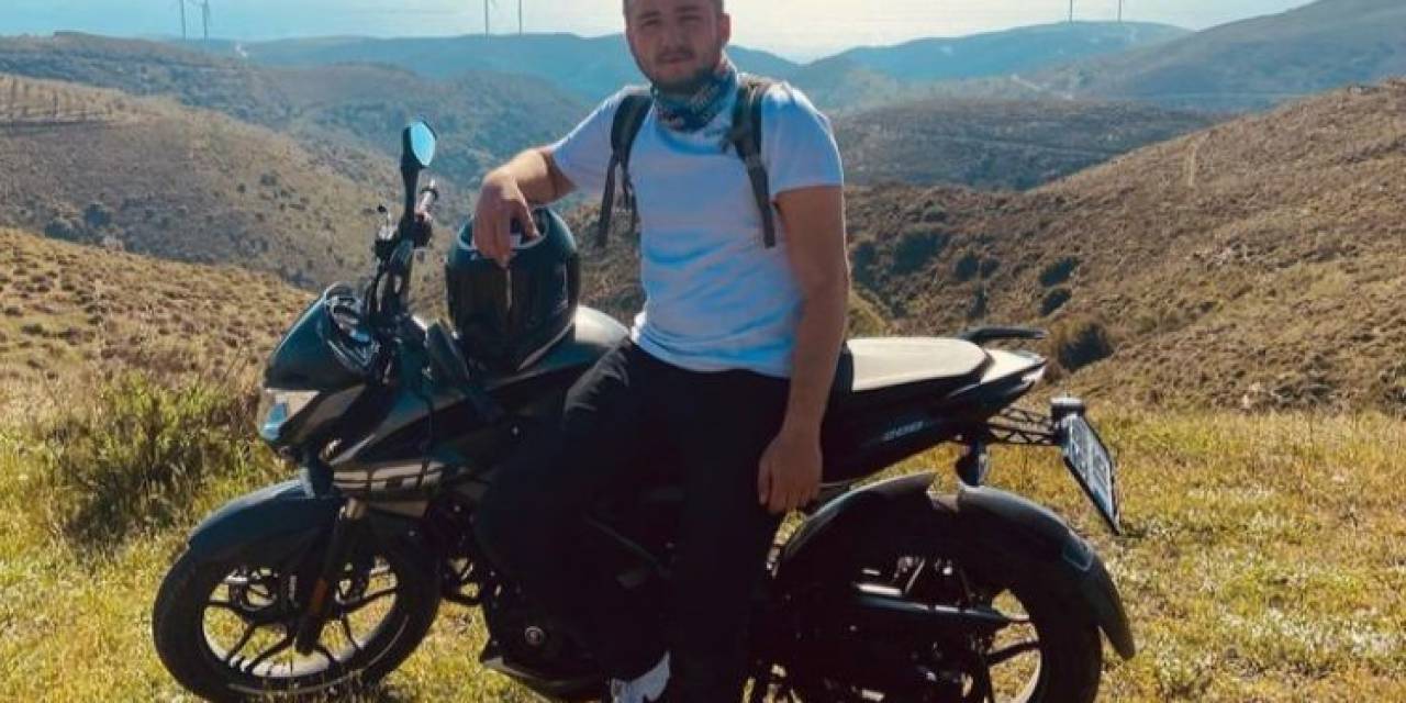 İzmir’de Otobüs İle Çarpışan Motosikletin Sürücüsü Öldü