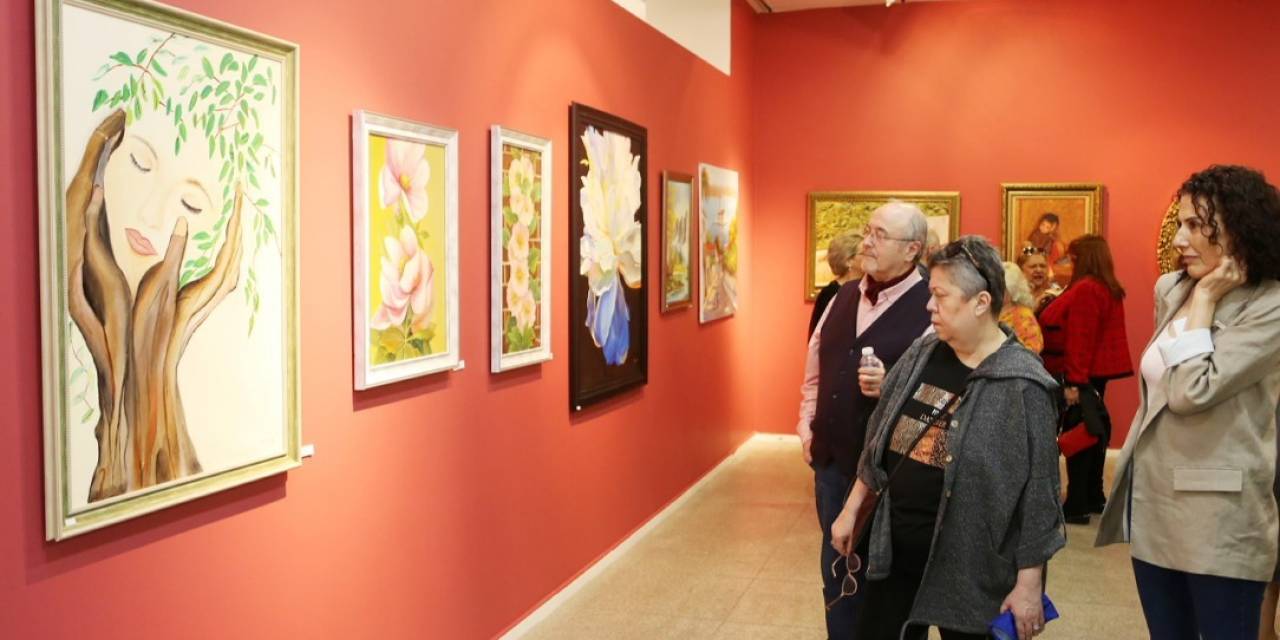 Küçükçekmece’de Sma’lı Çocuklar İçin Dayanışma Sergisi Yapıldı