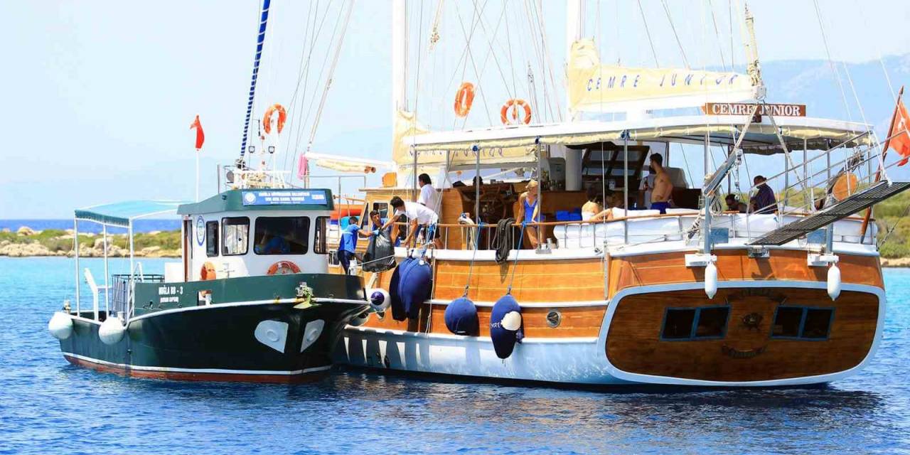 Göcek Koylarında Teknelerden Atık Ve Sintine Alımı Başladı