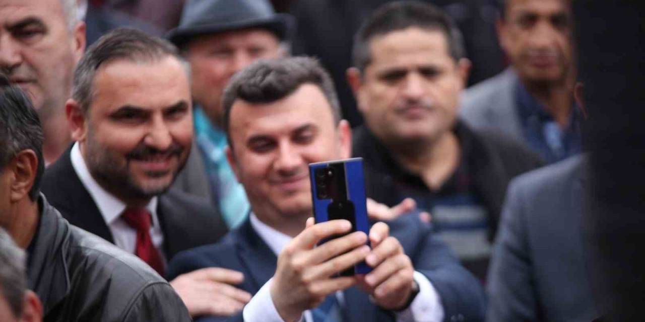 Tıskaoğlu, Devrek’te Yoğun İlgiyle Karşılandı