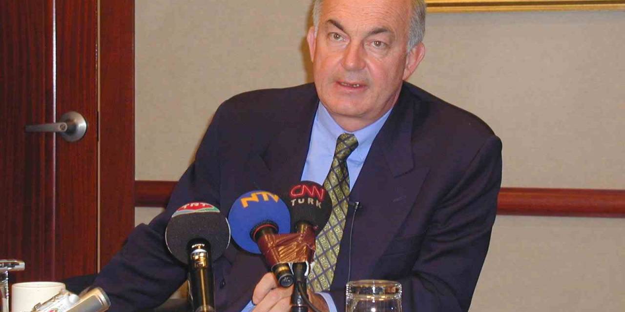 24 Bankanın Battığı Büyük Krizinin En Çok Hatırlanan İsimlerden Kemal Derviş Yaşamını Yitirdi